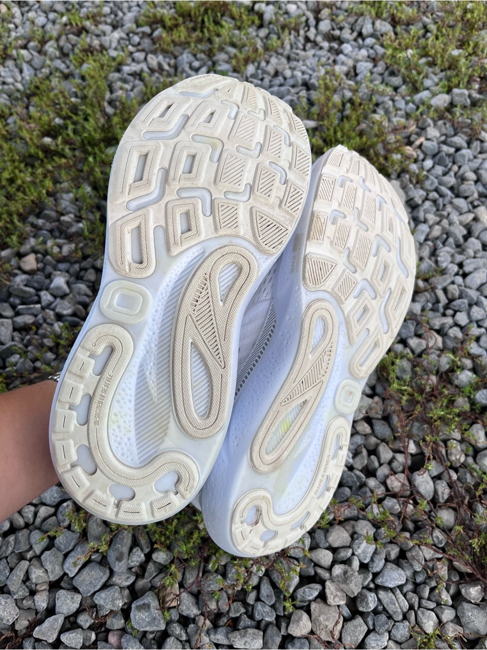 Brooks Adrenaline GTS 24
Comfort/Athletic
Medical Field Shoe
Size 8.5 for Women - Picture 9 of 10